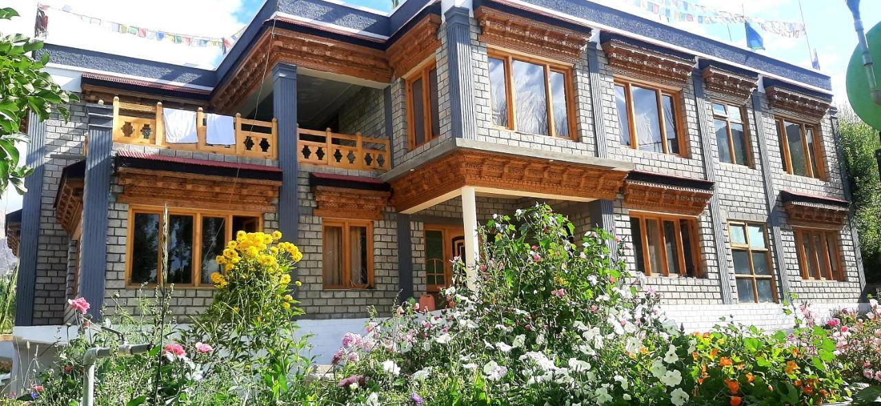 Ladakh Country Inn Leh Luaran gambar